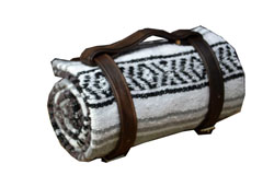 Blanket + belt<br/>Falsa, 180 x 120 cm<br/>1MSZZ0greyX